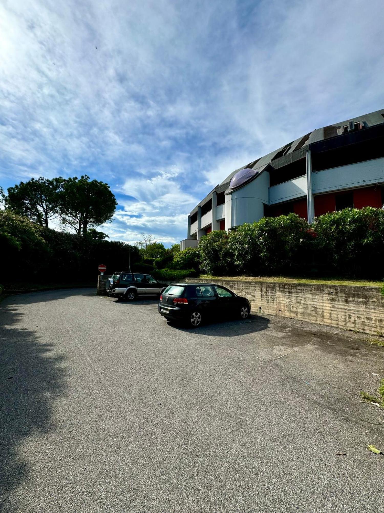 Amazing Residence Lake View Desenzano Desenzano del Garda Exterior photo